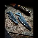 Push dagger.Lame en acier xc75, trempe intégrale, patine.Etui en cuir, rivets acier.Dispos....#pushdagger #tactical #edc.webp