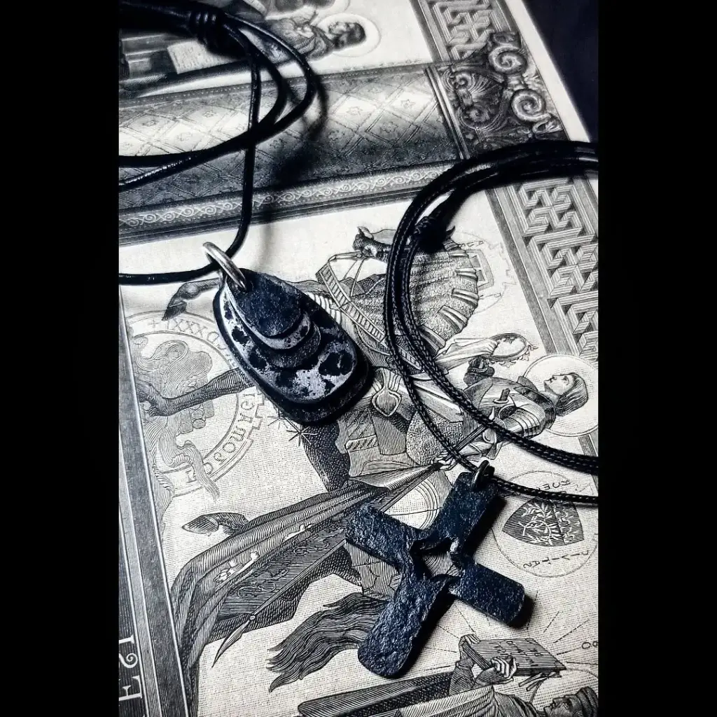 Pendentifs divers